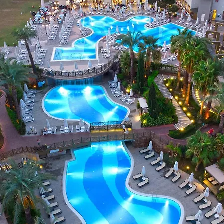 Semesteranläggning (resort) Novum Garden