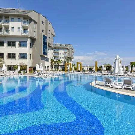 Semesteranläggning (resort) Novum Garden