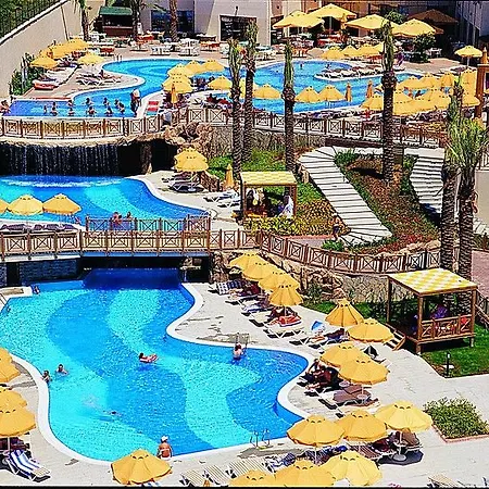 Novum Garden Semesteranläggning (resort) 5*